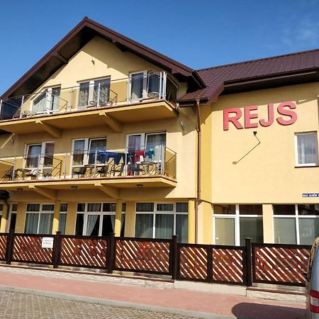 Villa Rejs Ястарня Екстериор снимка