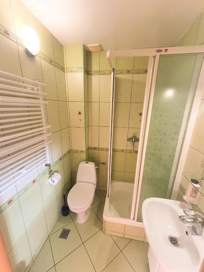 Villa Rejs Ястарня Екстериор снимка